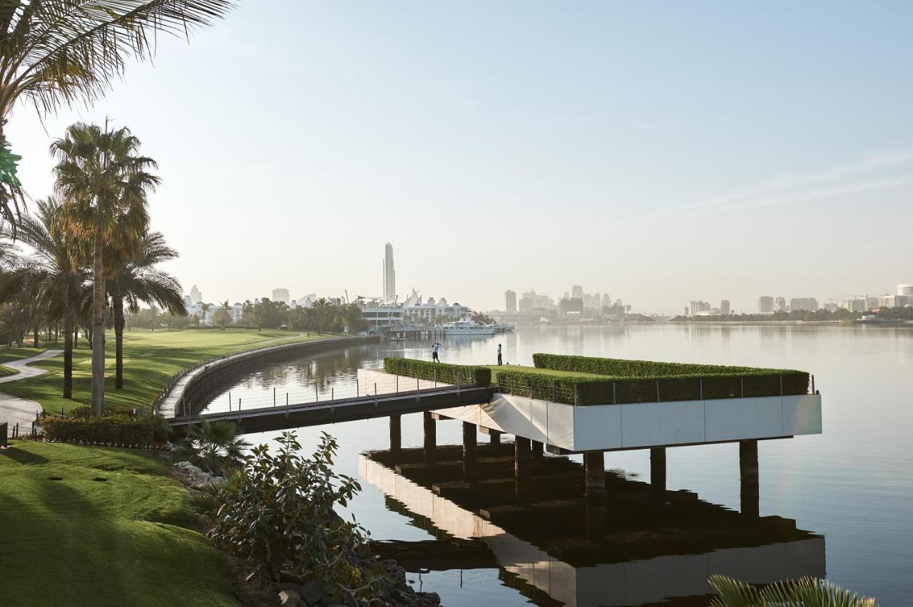 מלון Park Hyatt דובאי מראה חיצוני תמונה The 18th green